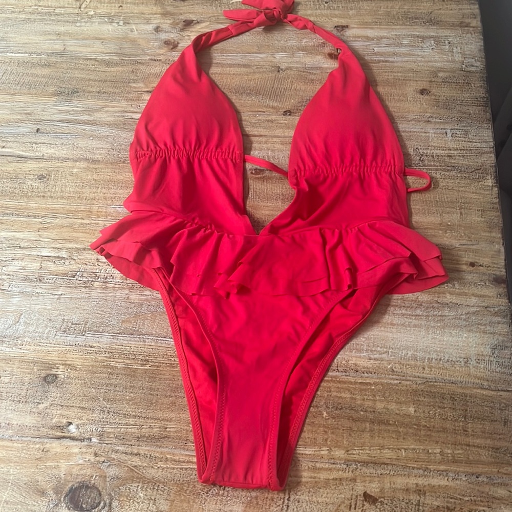 Bathing suit